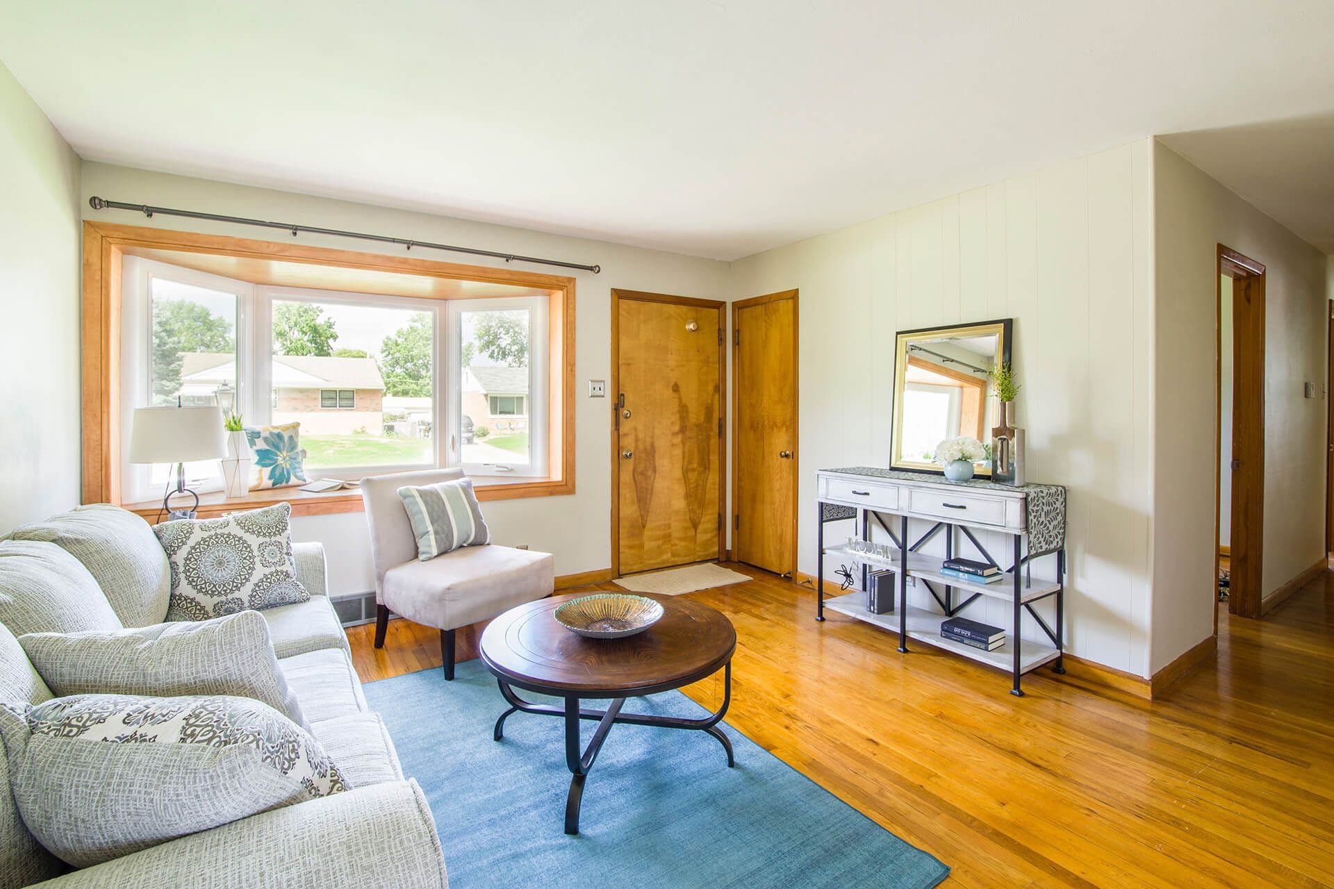 bay-bow-window-memphis